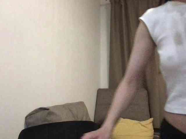 MilaBi-192569 webcam