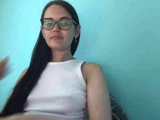 MilaBi-192569 webcam