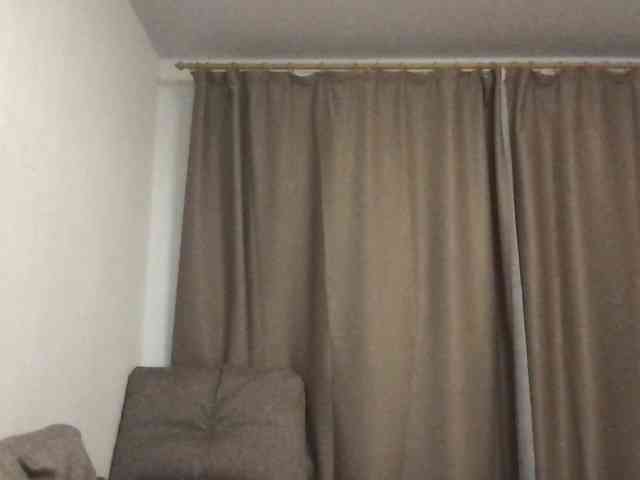 MilaBi-192569 webcam