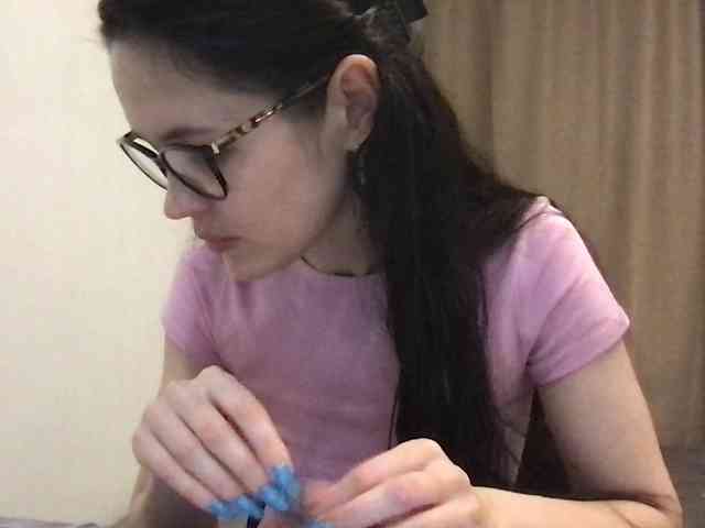 MilaBi-192569 webcam