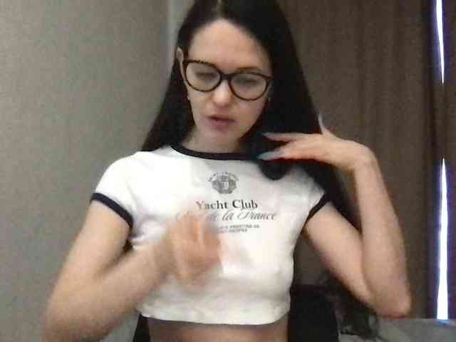 MilaBi-192569 webcam