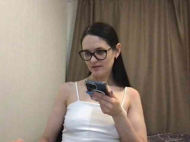 MilaBi-192569 webcam