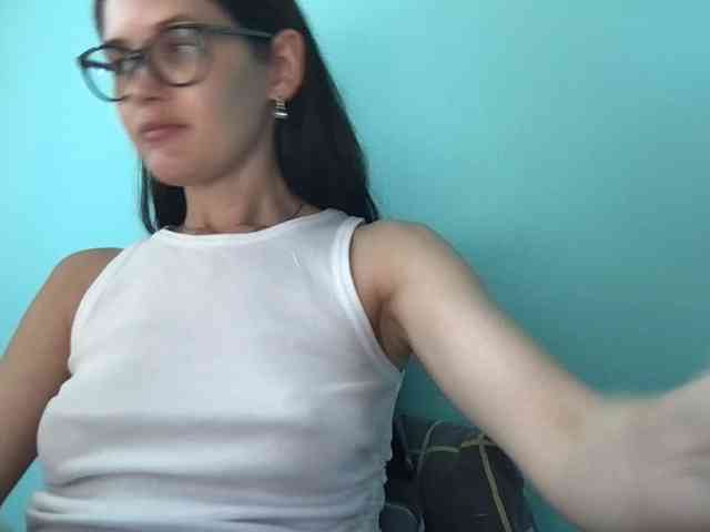 MilaBi-192569 webcam