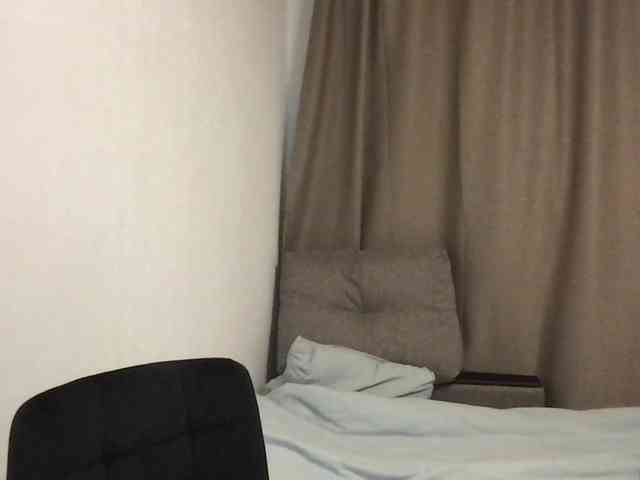 MilaBi-192569 webcam