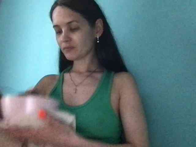 MilaBi-192569 webcam