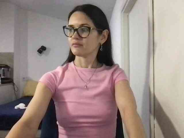 MilaBi-192569 webcam