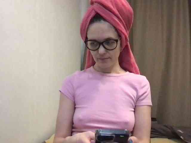 MilaBi-192569 webcam