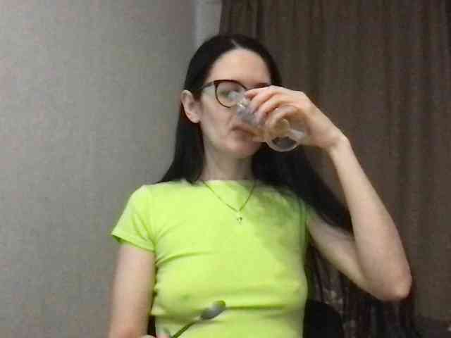 MilaBi-192569 webcam