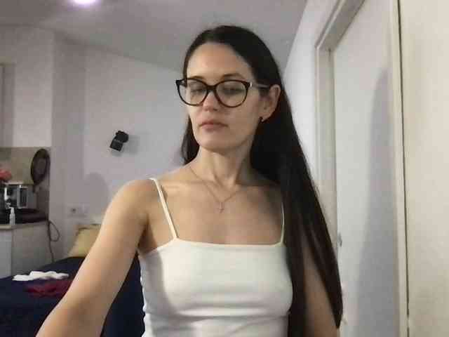 MilaBi-192569 webcam