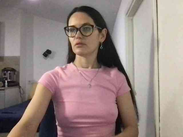 MilaBi-192569 webcam