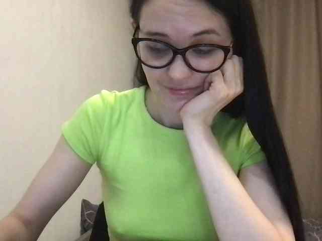 MilaBi-192569 webcam