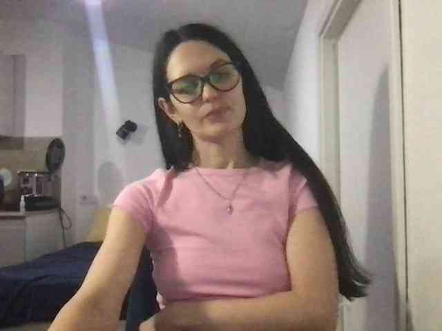 MilaBi-192569 webcam