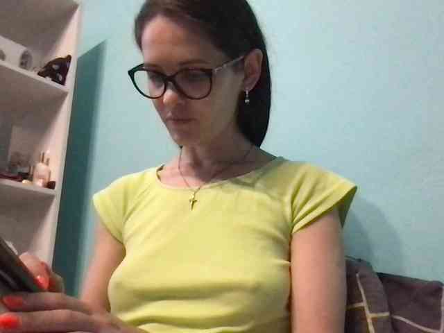 MilaBi-192569 webcam