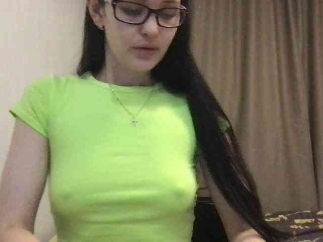 MilaBi-192569 webcam