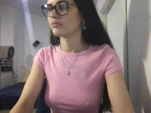 MilaBi-192569 webcam