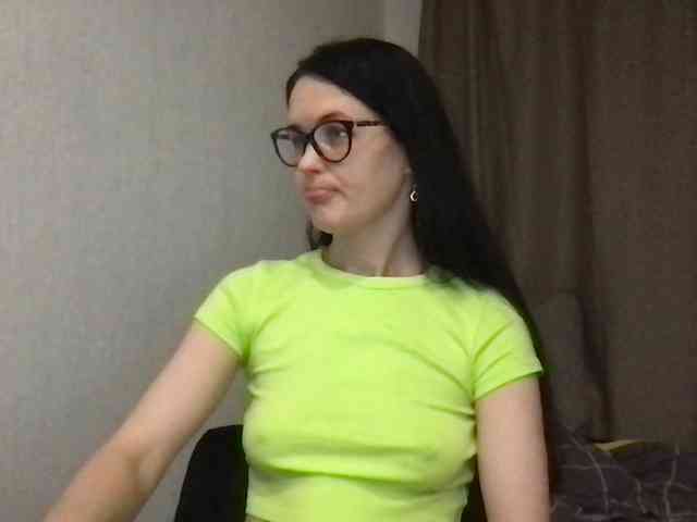 MilaBi-192569 webcam