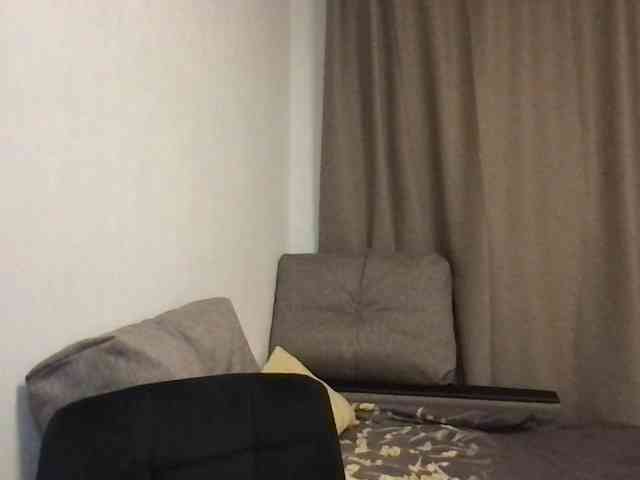 MilaBi-192569 webcam