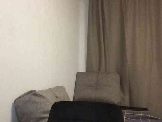 MilaBi-192569 webcam