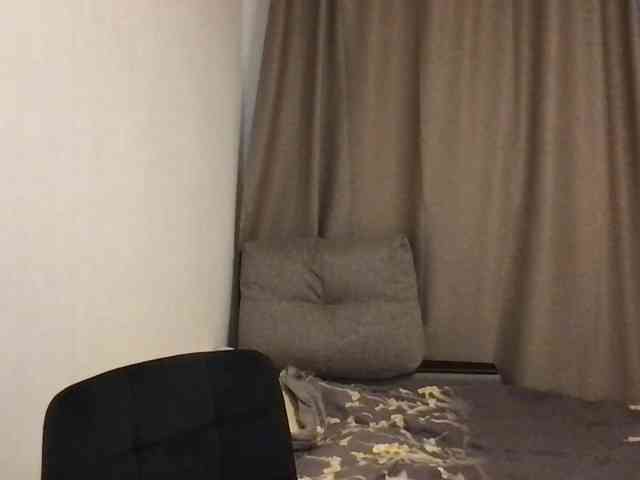 MilaBi-192569 webcam