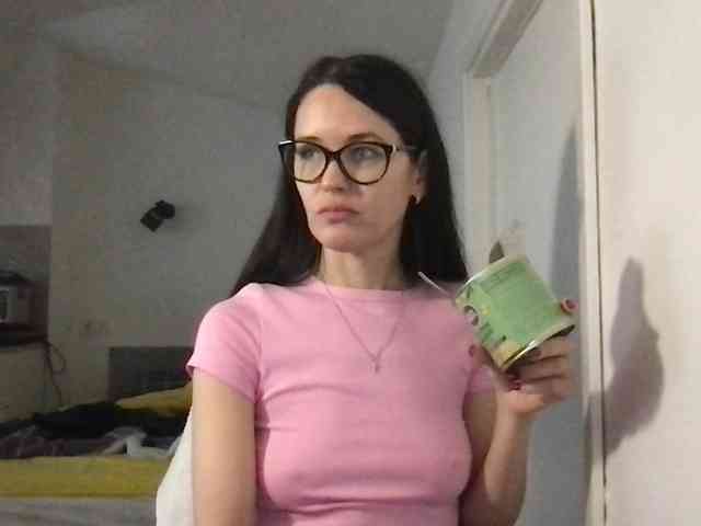 MilaBi-192569 webcam