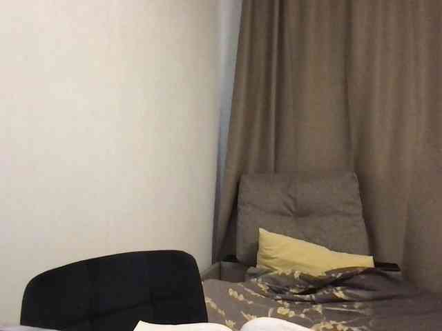 MilaBi-192569 webcam