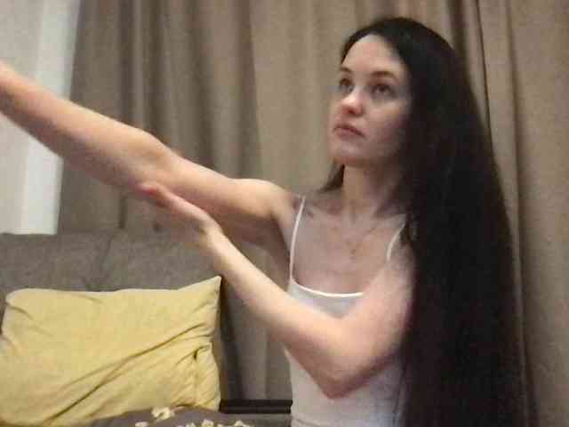 MilaBi-192569 webcam