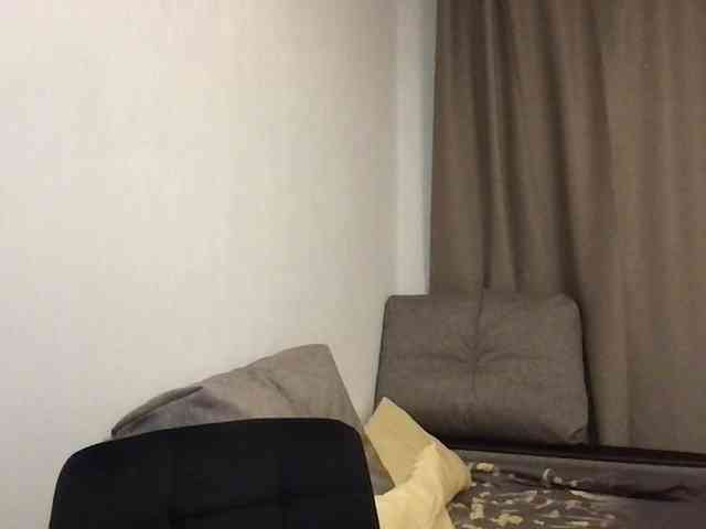 MilaBi-192569 webcam