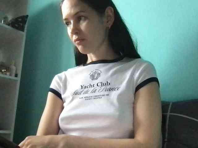 MilaBi-192569 webcam