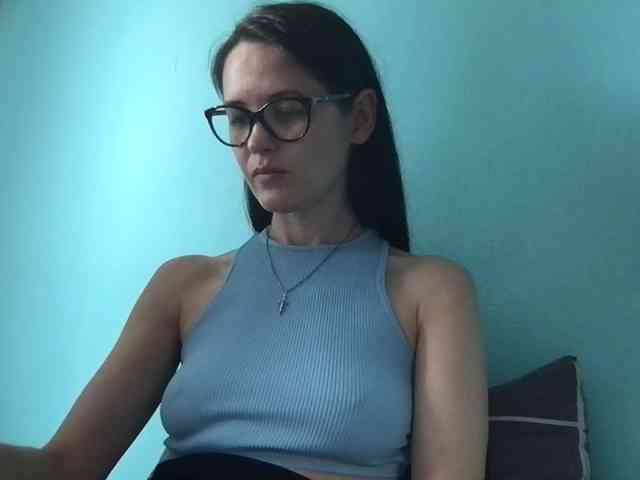 MilaBi-192569 webcam