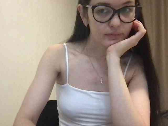 MilaBi-192569 webcam