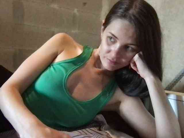 MilaBi-192569 webcam
