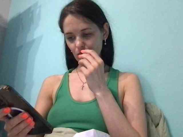 MilaBi-192569 webcam