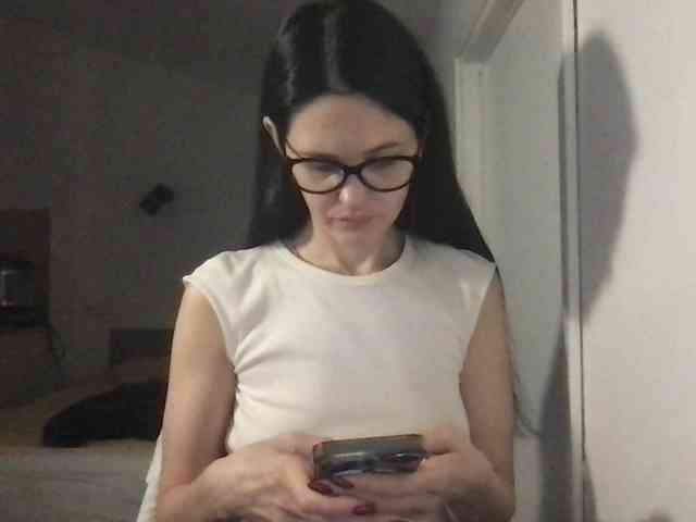 MilaBi-192569 webcam