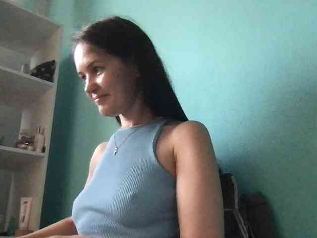 MilaBi-192569 webcam