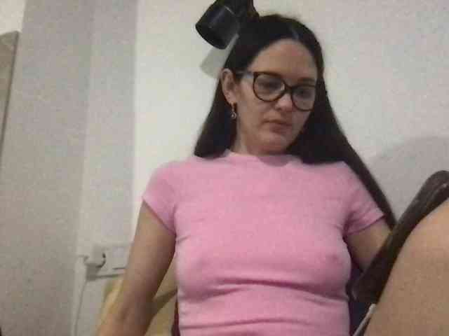 MilaBi-192569 webcam