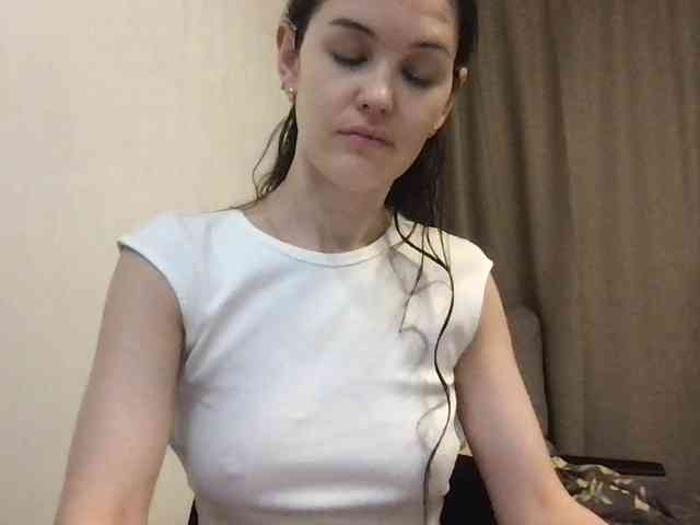 MilaBi-192569 webcam