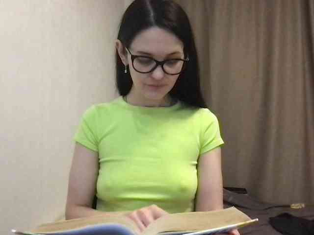 MilaBi-192569 webcam