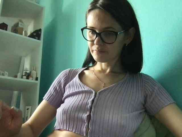 MilaBi-192569 webcam
