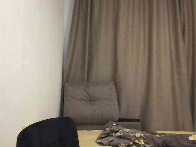 MilaBi-192569 webcam