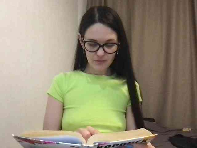 MilaBi-192569 webcam