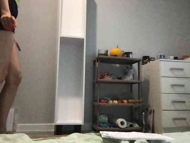 MilaBi-192569 webcam