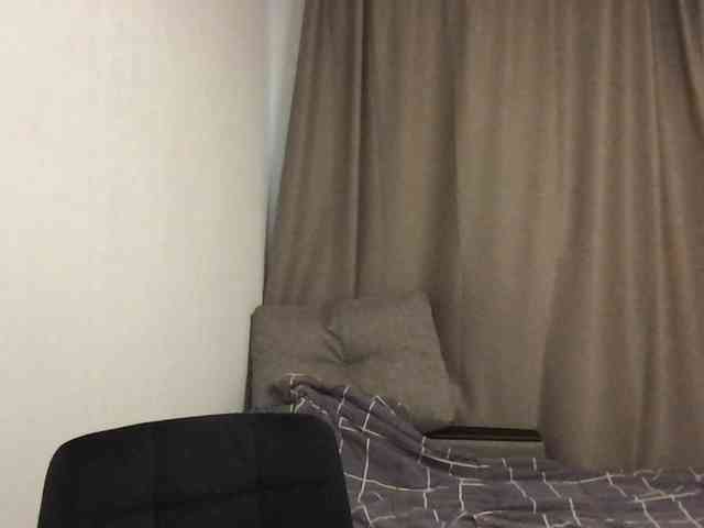 MilaBi-192569 webcam