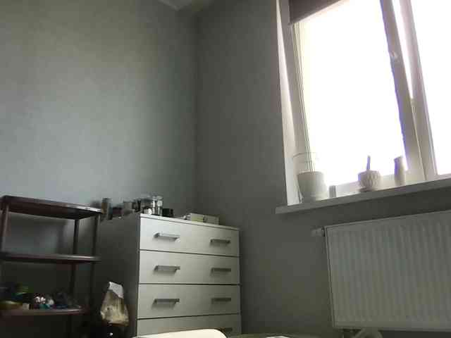 MilaBi-192569 webcam