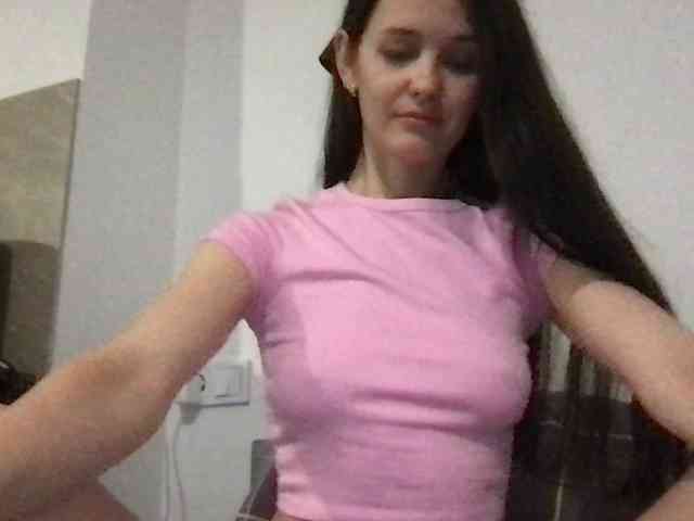 MilaBi-192569 webcam
