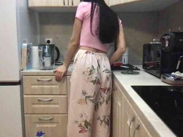 MilaBi-192569 webcam