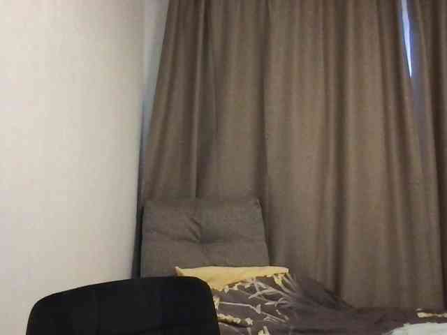 MilaBi-192569 webcam