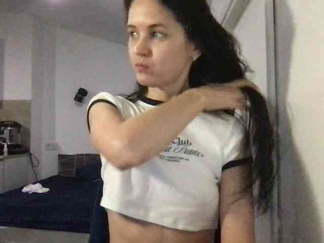 MilaBi-192569 webcam