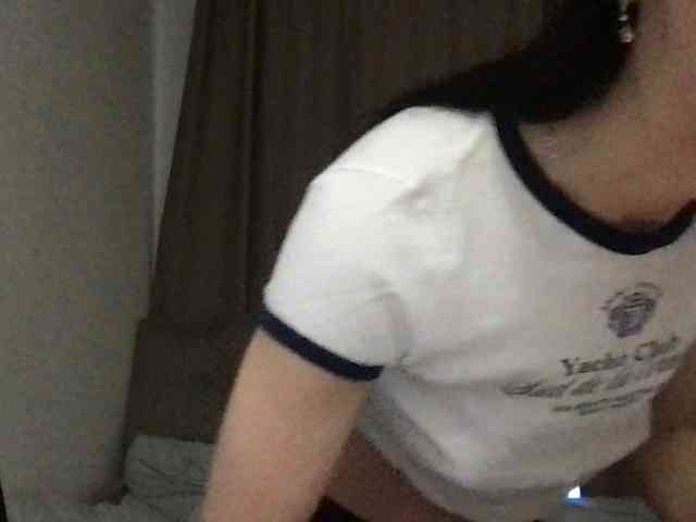 MilaBi-192569 webcam