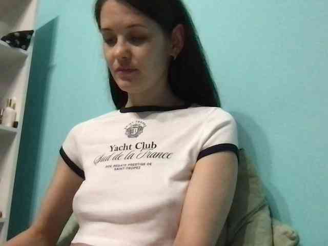 MilaBi-192569 webcam