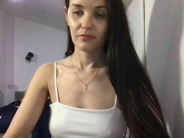 MilaBi-192569 webcam